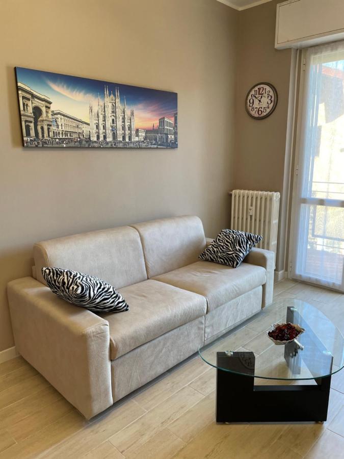 Casa Iris Apartment Rozzano Luaran gambar