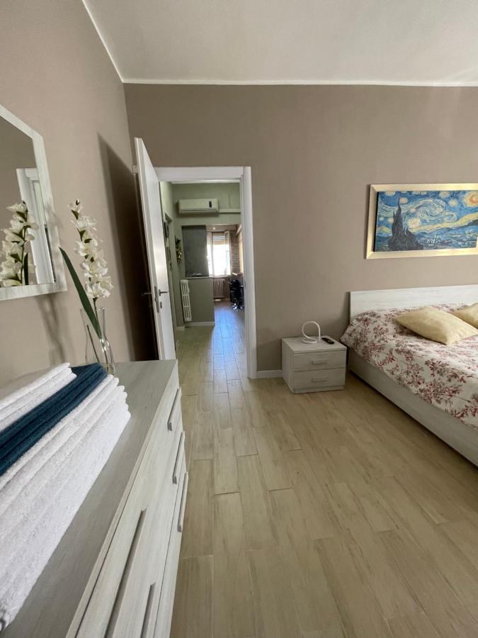 Casa Iris Apartment Rozzano Luaran gambar