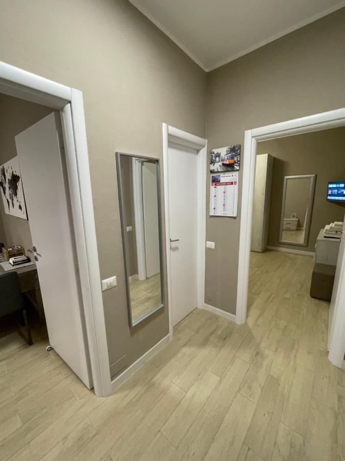 Casa Iris Apartment Rozzano Luaran gambar