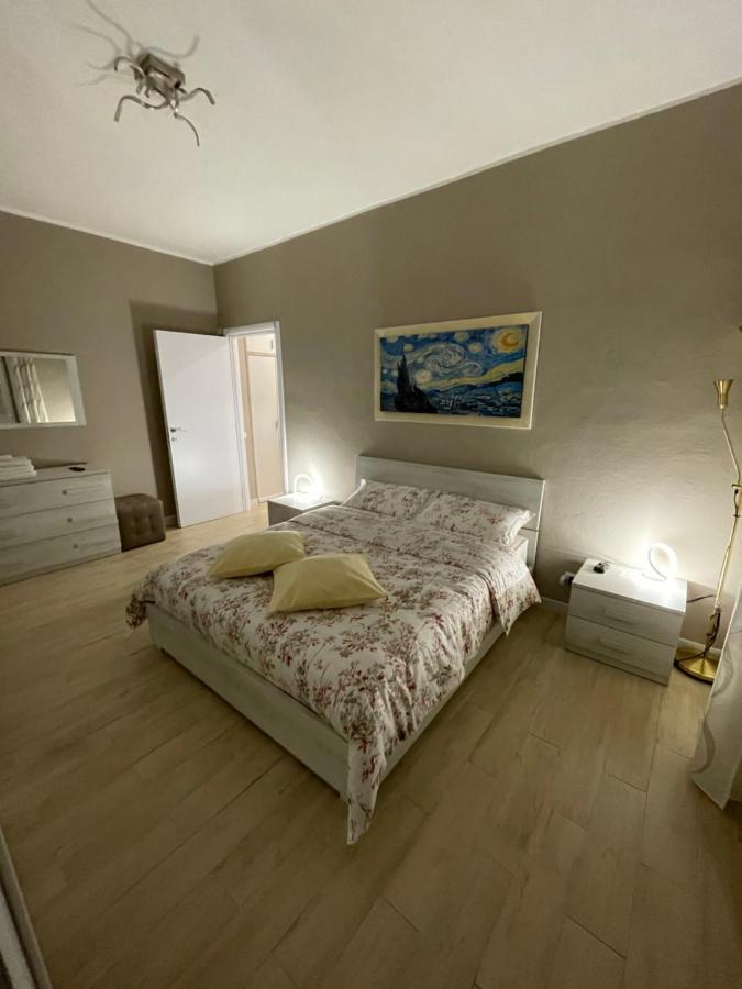 Casa Iris Apartment Rozzano Luaran gambar