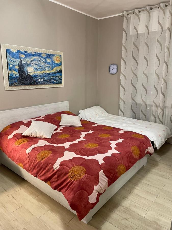 Casa Iris Apartment Rozzano Luaran gambar